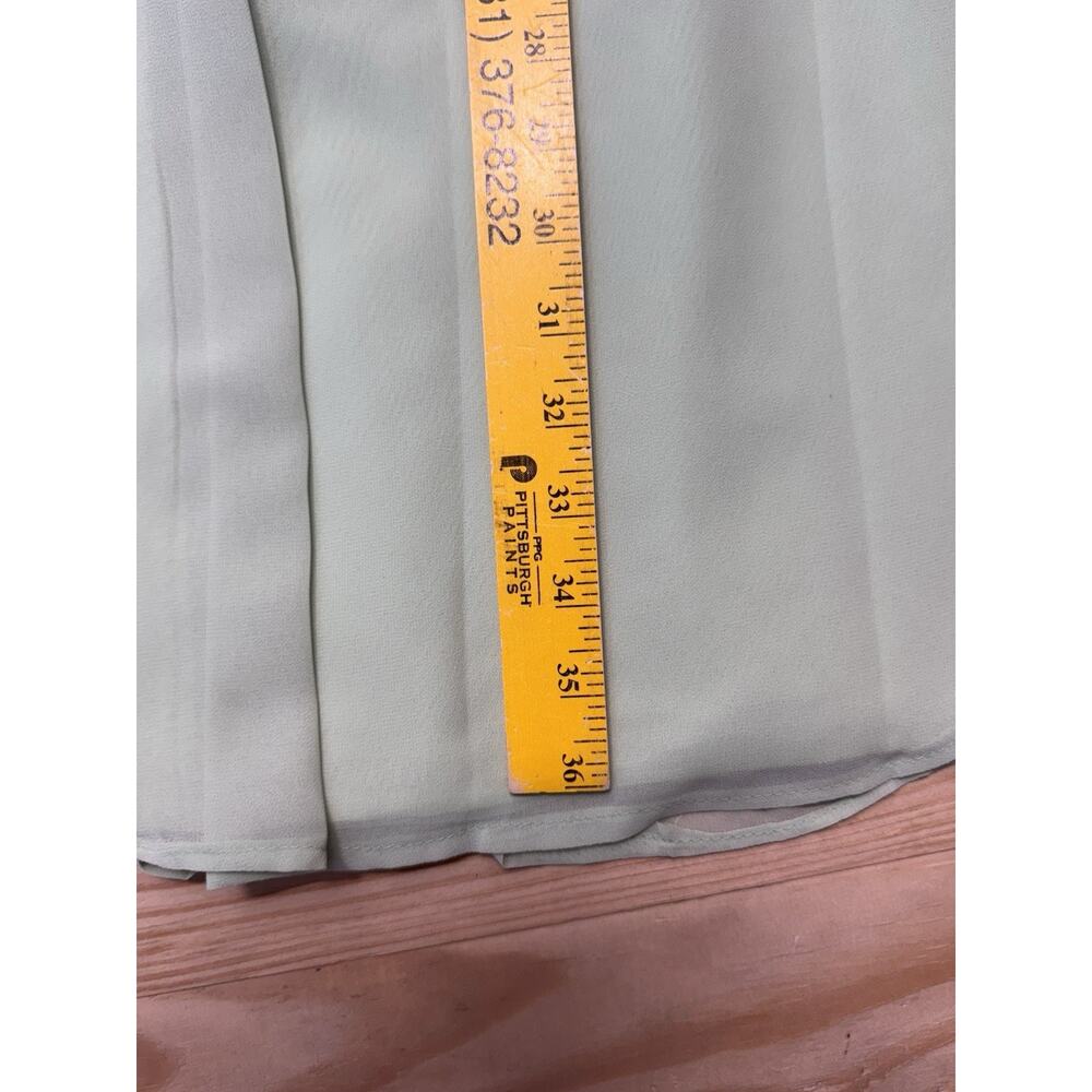 B2 Women's Green Satin Halter Crepe Back Mini Dress Size 2 - Picture 11 of 11